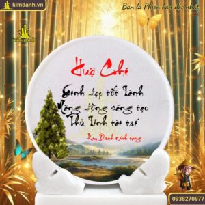 Ý nghĩa tên Huệ Chi